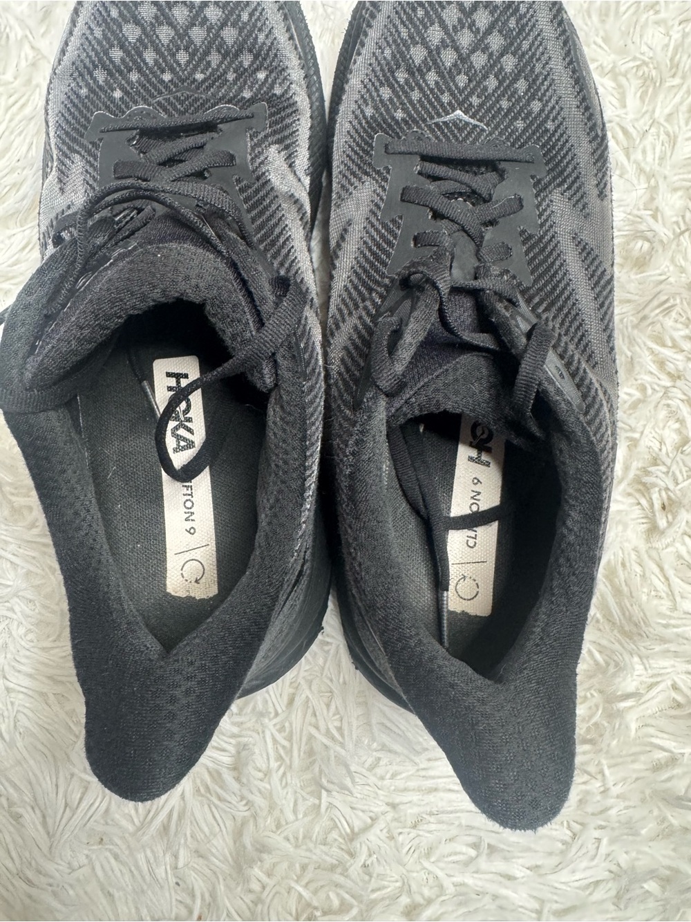 HOKA Clifton 9 running shoes All Black - Picture 3 of 6